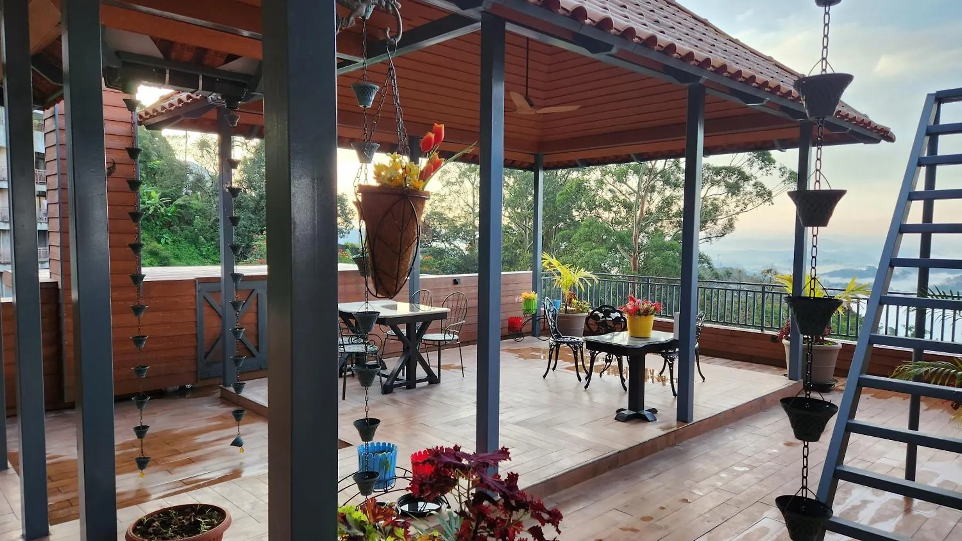 Hotel Kacholam Serviced Villa Munnar