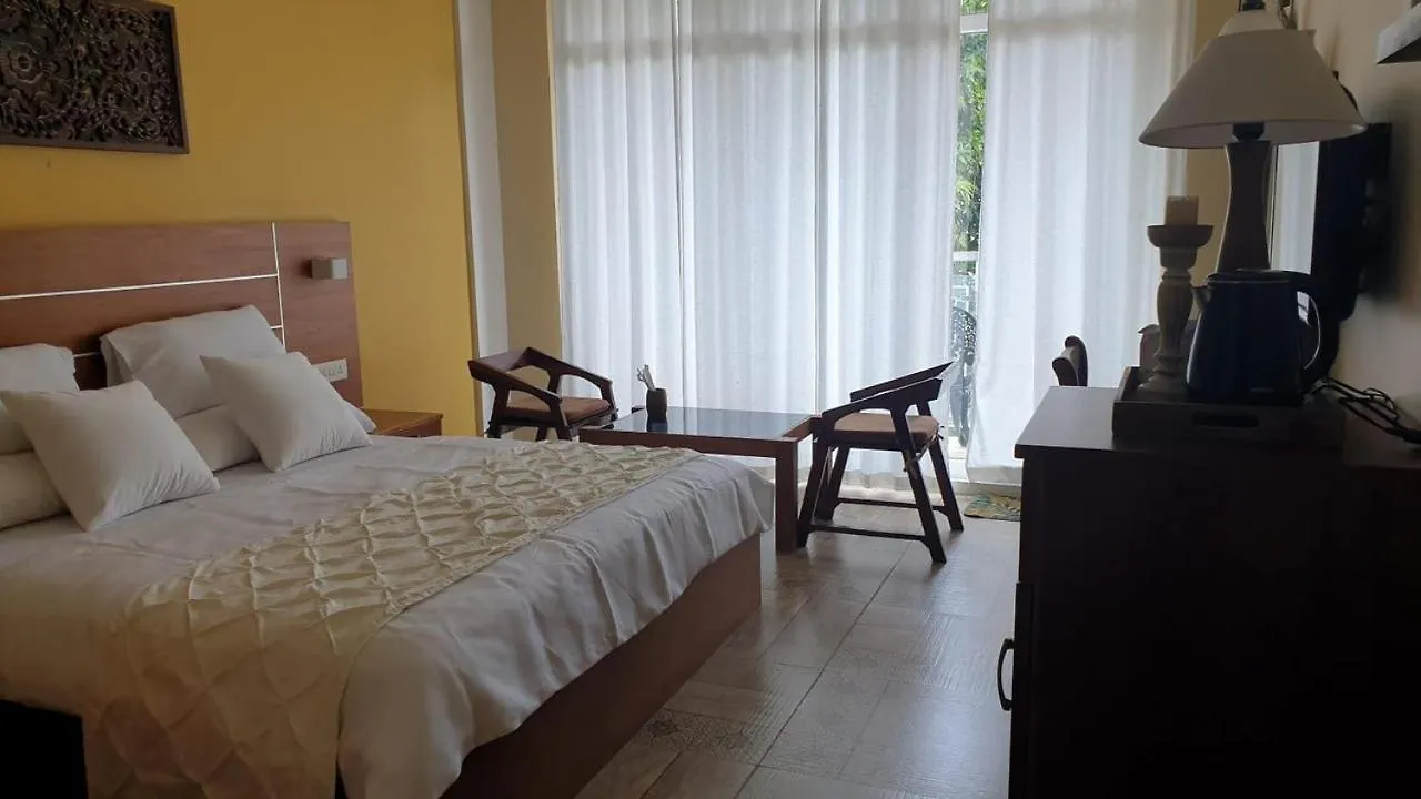 Kacholam Serviced Villa Munnar